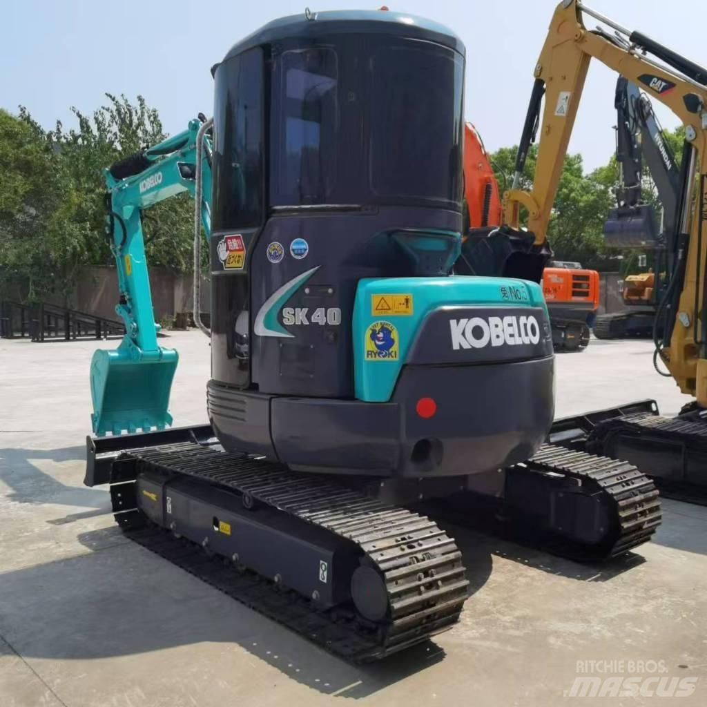 Kobelco SK 40 小型挖土機/掘鑿機<7t(小型挖掘機)