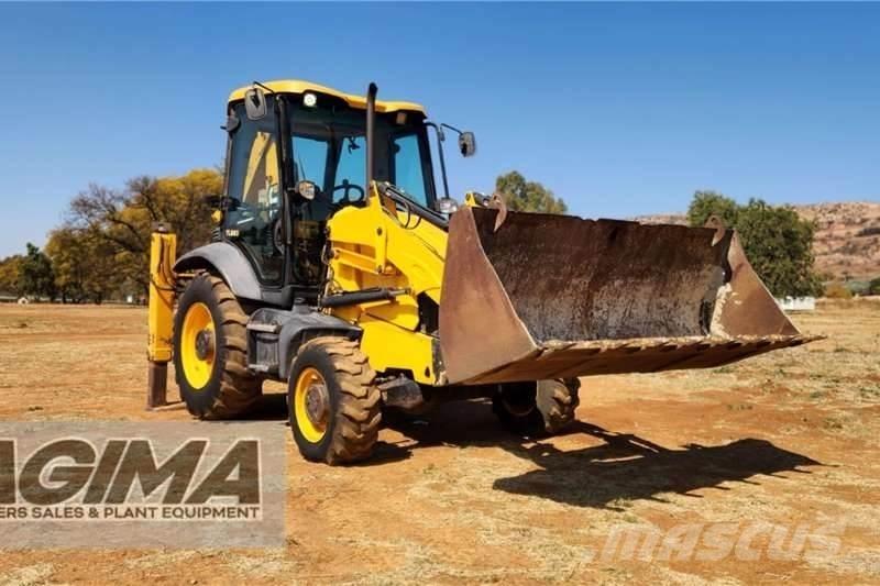 JCB 3CX 反鏟裝載機