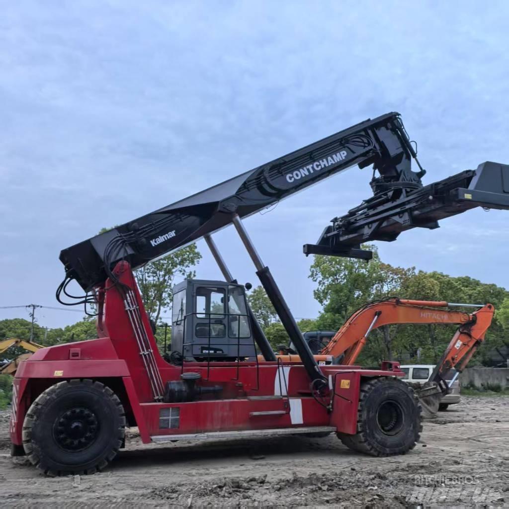 Kalmar DRF 450-60 前伸型堆積機