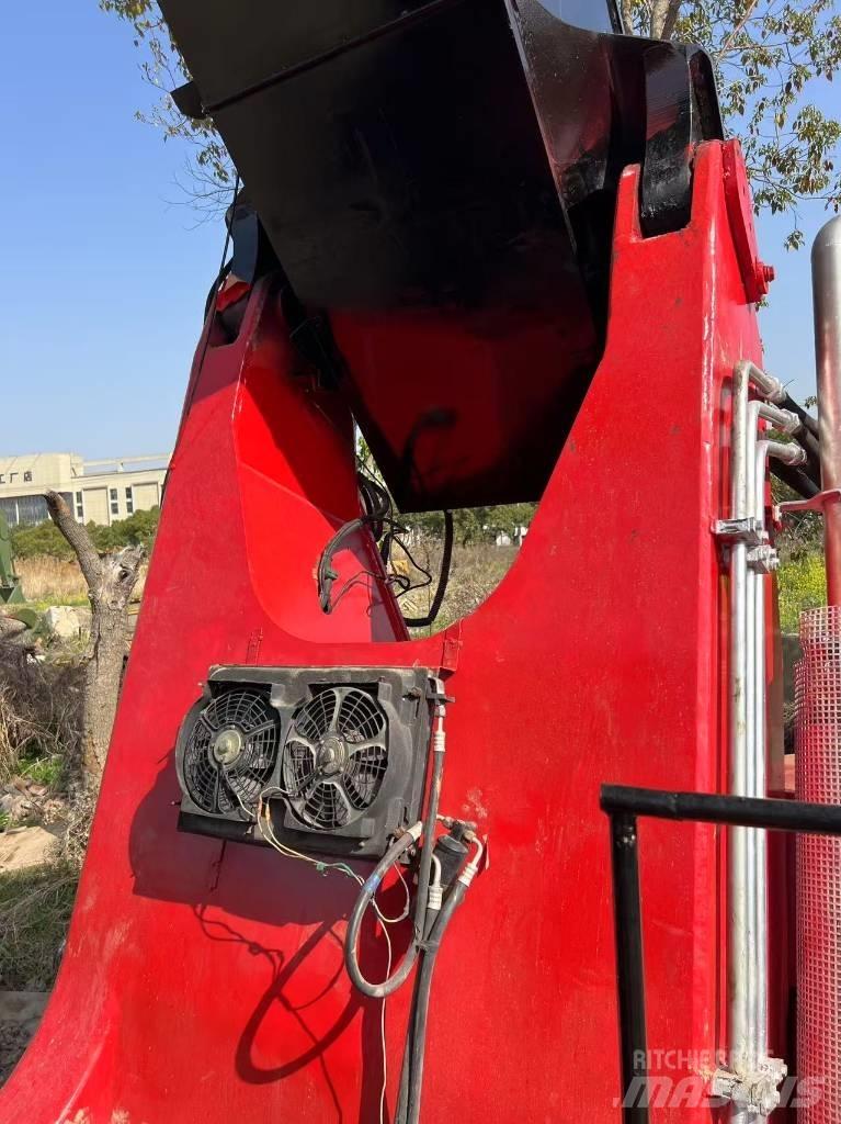 Kalmar DRF 450-60 前伸型堆積機