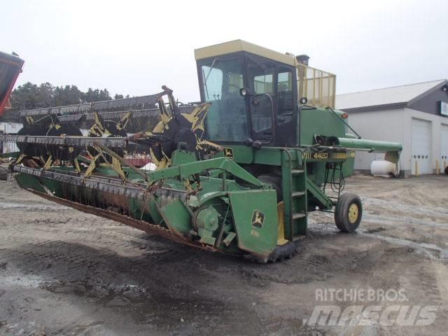 John Deere 4420 聯合收穫機