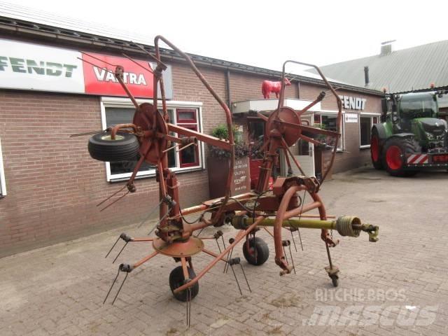 Kuhn gf 5000 耙與翻草機