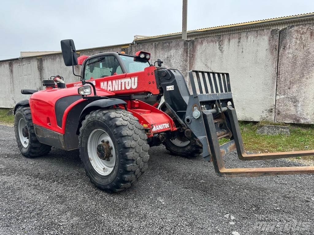Manitou MLT735 伸縮臂操作車