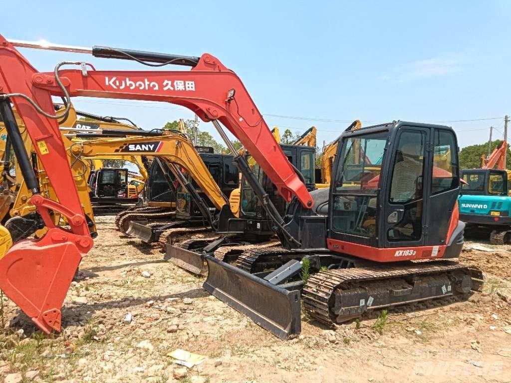 Kubota KX 183-3 小型挖土機/掘鑿機<7t(小型挖掘機)