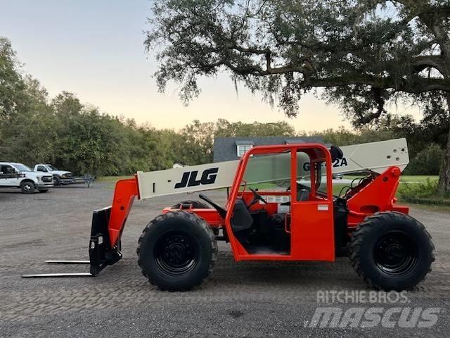 JLG G 6-42 A 伸縮臂操作車