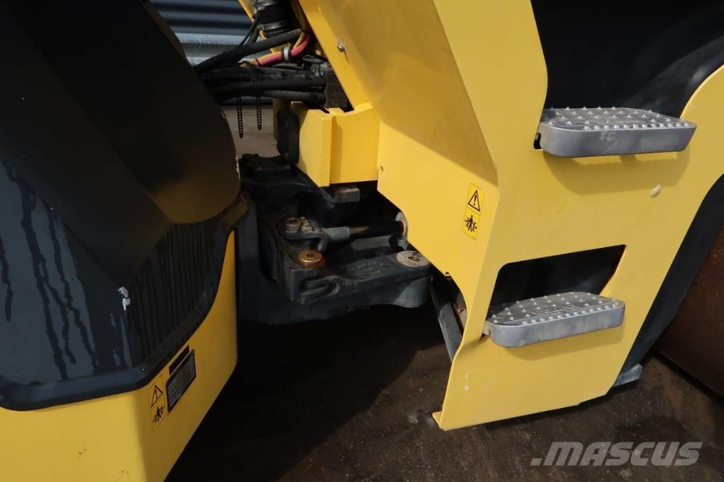 Bomag BW 154 AD-5 雙輪滾壓機