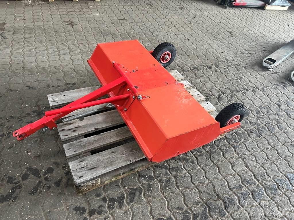 Mossrider 100 cm 其他地面照料機械