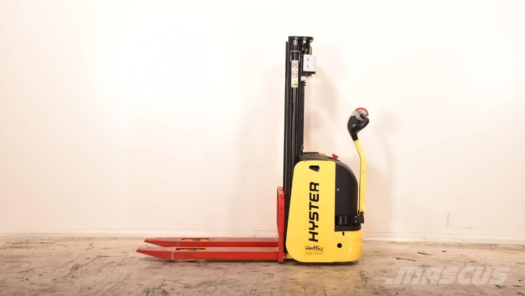 Hyster S1.0-24 行走控制式堆積機