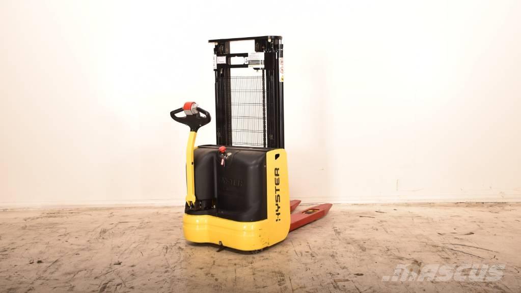 Hyster S1.0-24 行走控制式堆積機