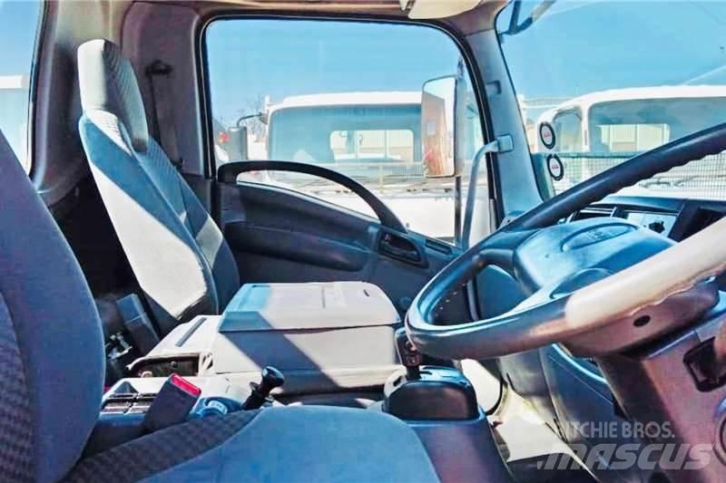 Isuzu FRR 600 AMT 其他貨車