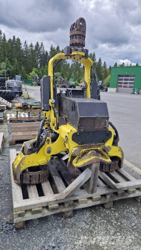 John Deere H415 收穫機頭
