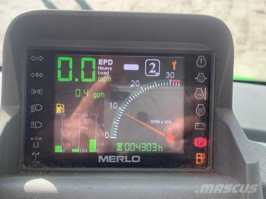 Merlo TF 42.7 CS-140 農業用伸縮臂裝載機