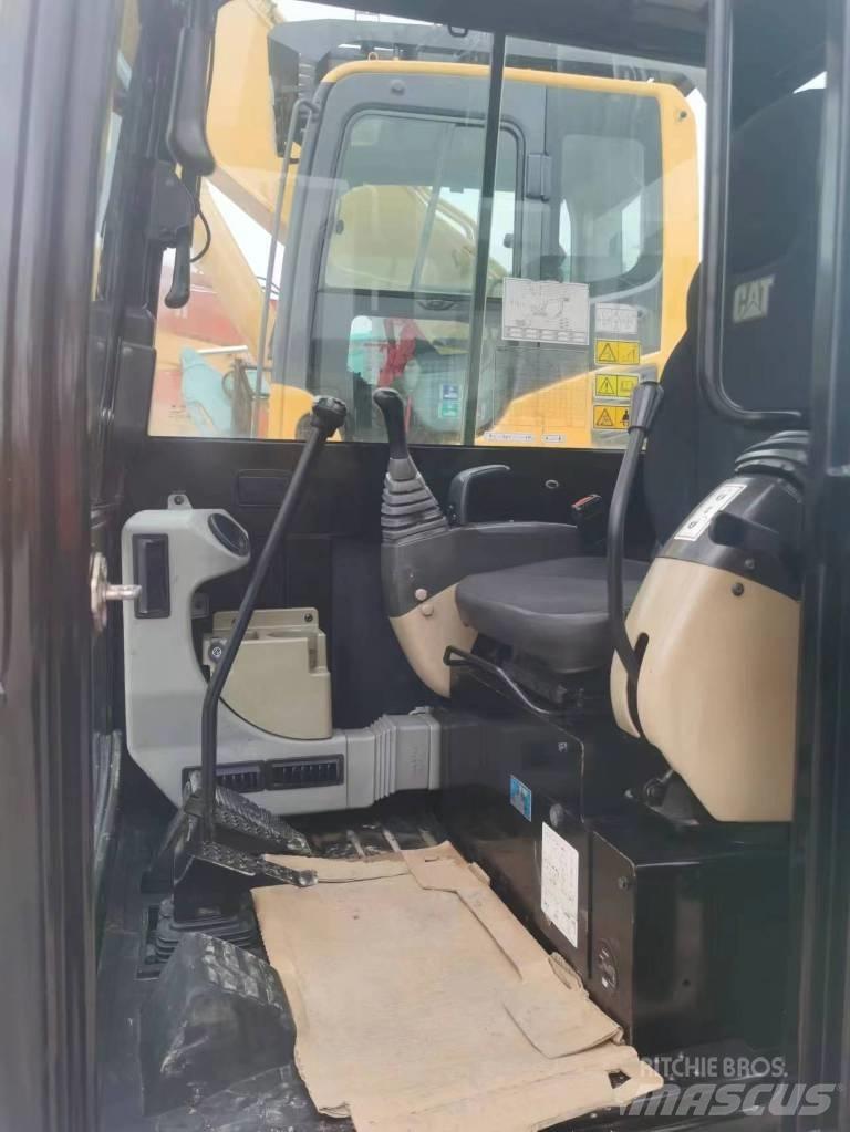 CAT 305.5E 小型挖土機/掘鑿機<7t(小型挖掘機)