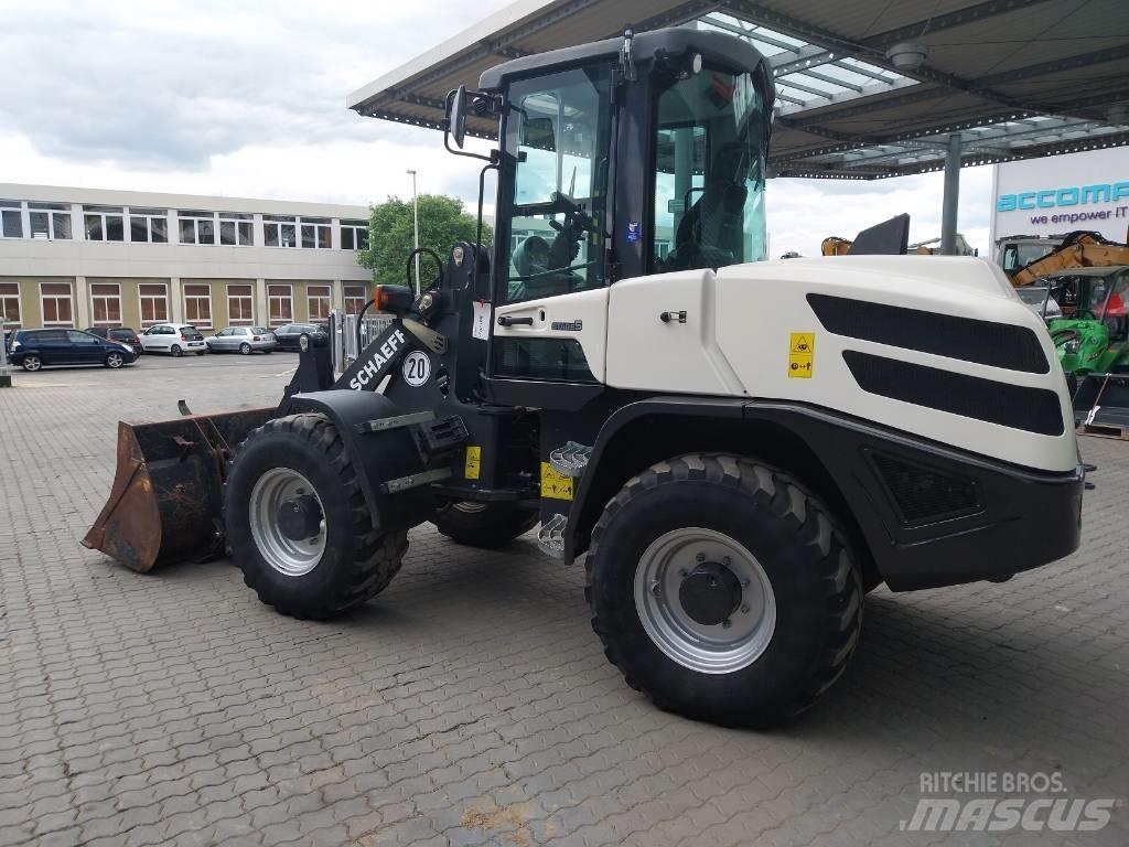 Schaeff TL 100 輪胎式裝載機