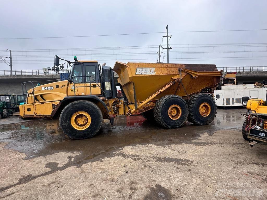 Bell B 40 D 鉸接式起吊車