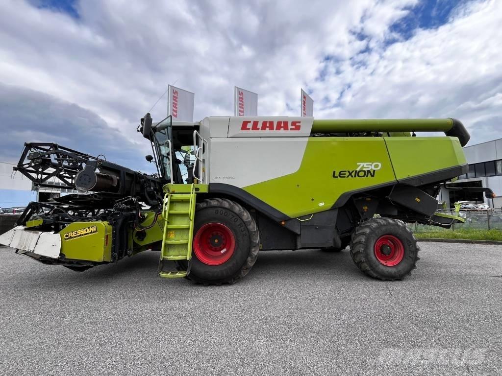 CLAAS Lexion 750 聯合收穫機