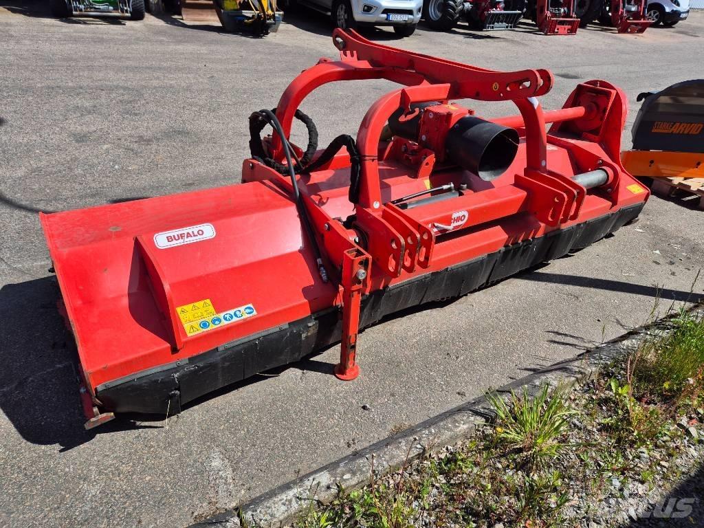 Maschio Bufalo 300 莖葉去葉機