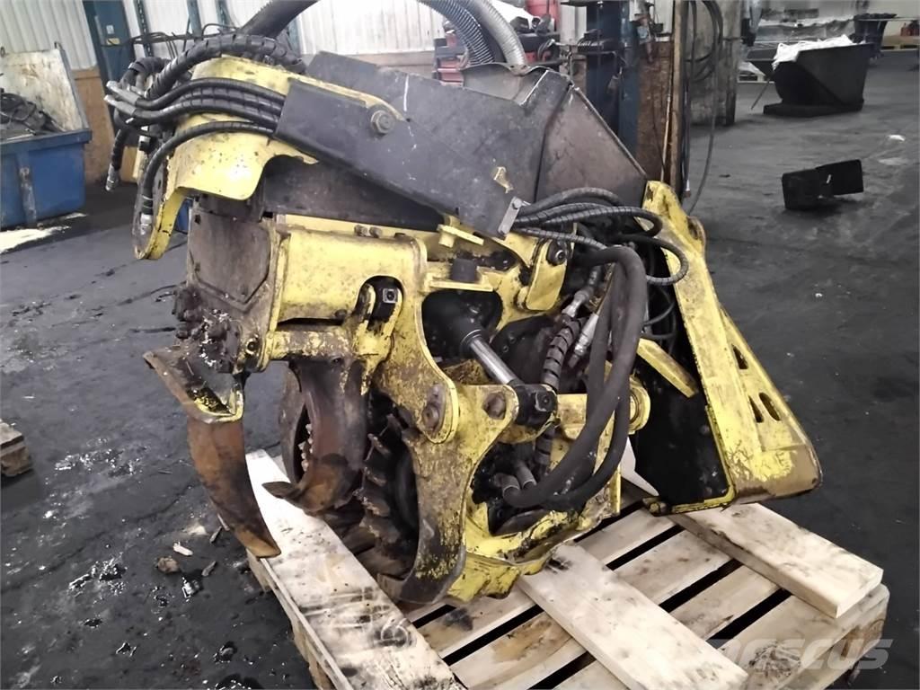 John Deere H415 收穫機頭