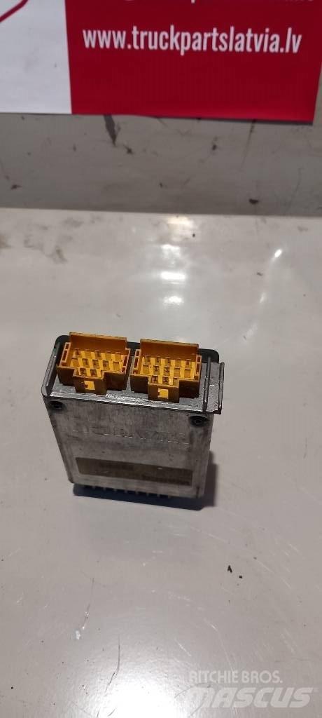 MAN TGA.  81258117010 電子設備