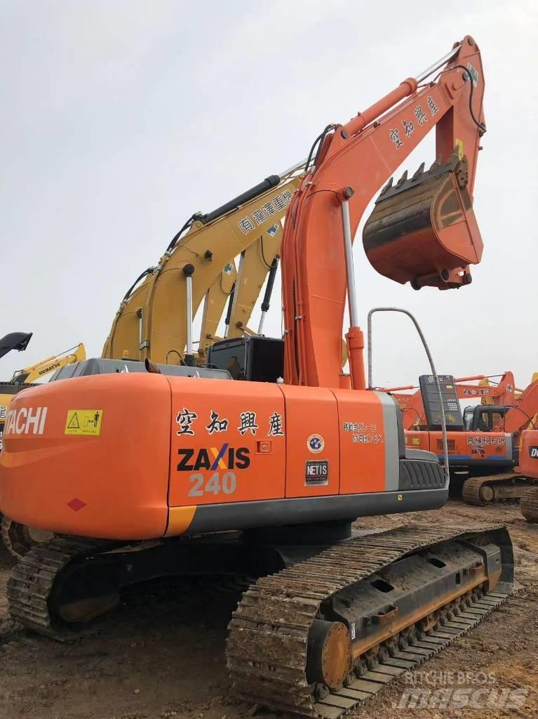 Hitachi 240 履帶式 挖土機/掘鑿機/挖掘機