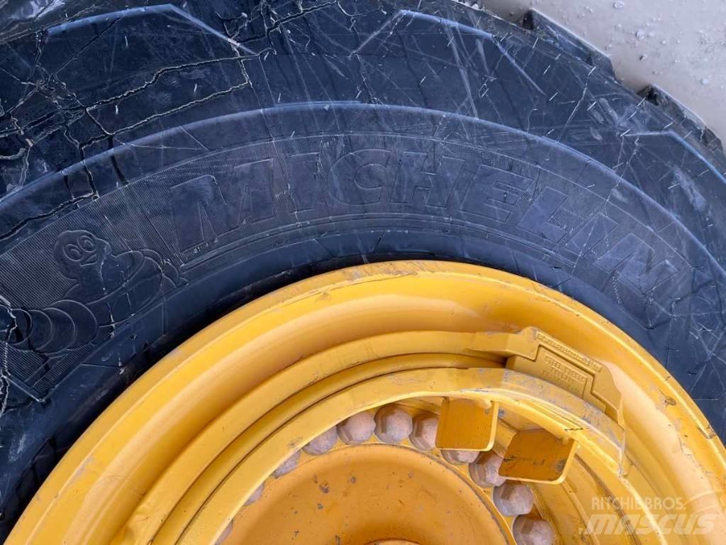Volvo L250G 輪胎式裝載機