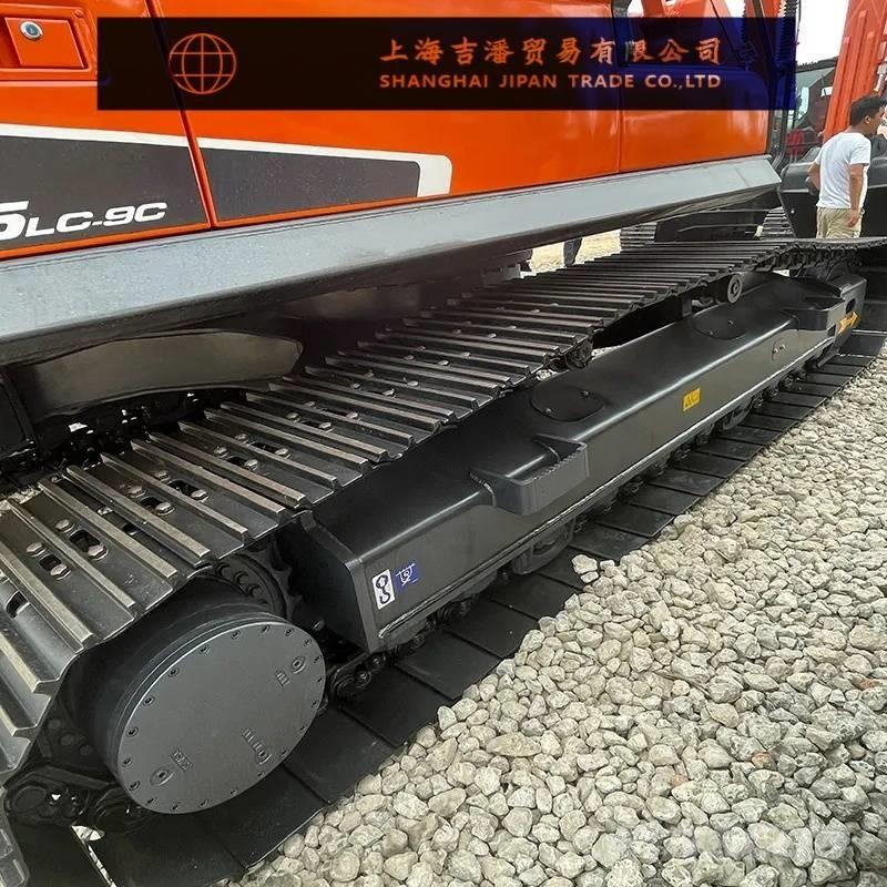 Doosan DX 225 履帶式 挖土機/掘鑿機/挖掘機