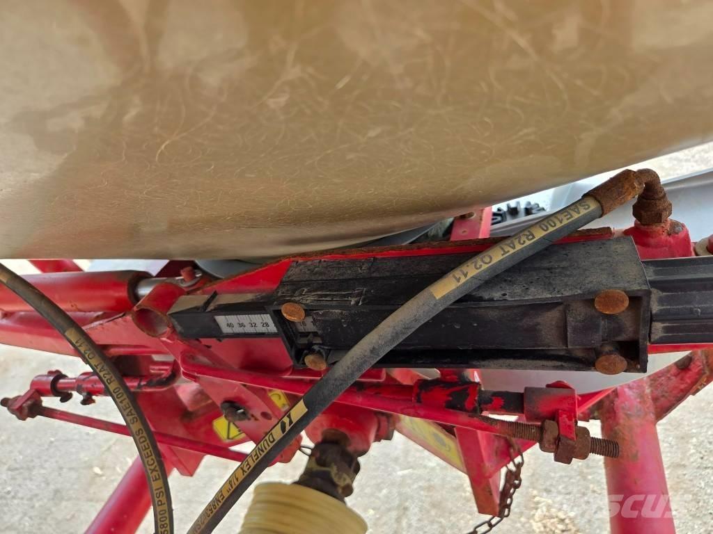 Vicon 1300 L 礦物撒布機