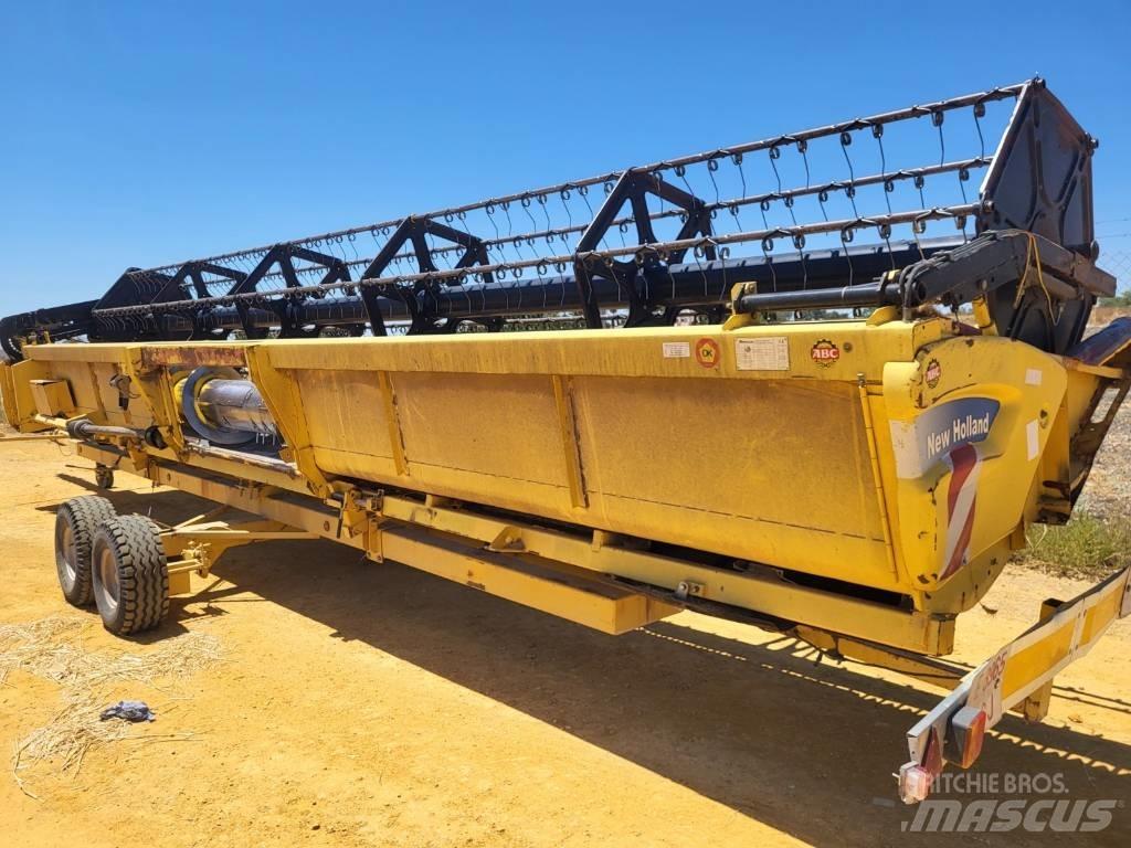 New Holland CR 9080 聯合收穫機