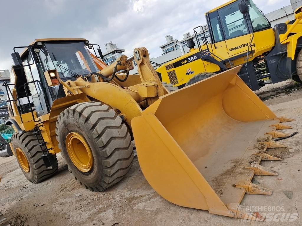 CAT 966 H 輪胎式裝載機