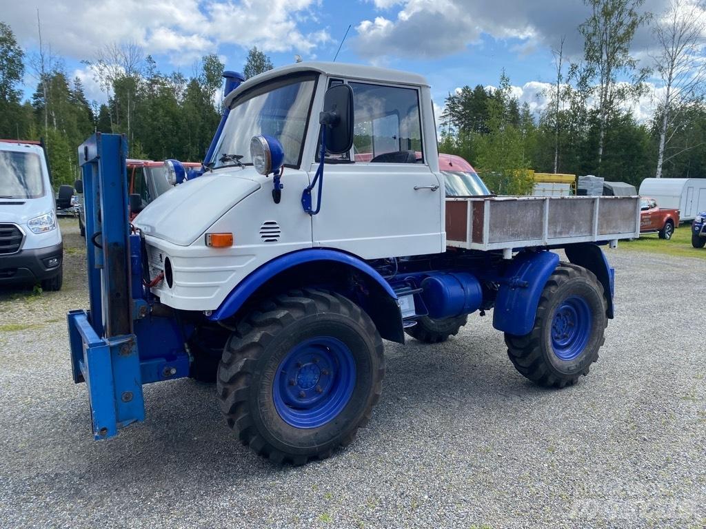 Mercedes-Benz Unimog 其他貨車