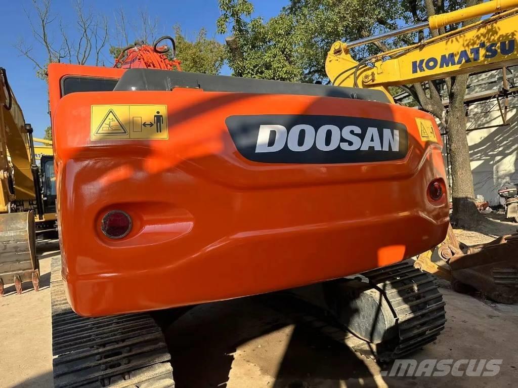 Doosan DX225LC-9C 履帶式 挖土機/掘鑿機/挖掘機