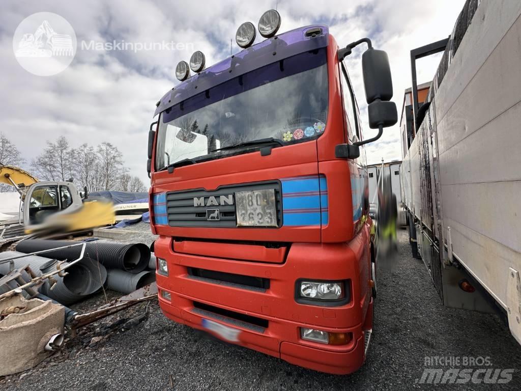 MAN TGX 28.530 LAXO 商用底盤車