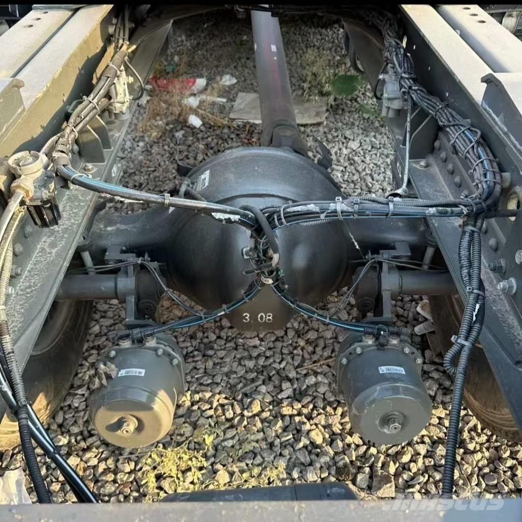 Howo 371 6x4 曳引機組件