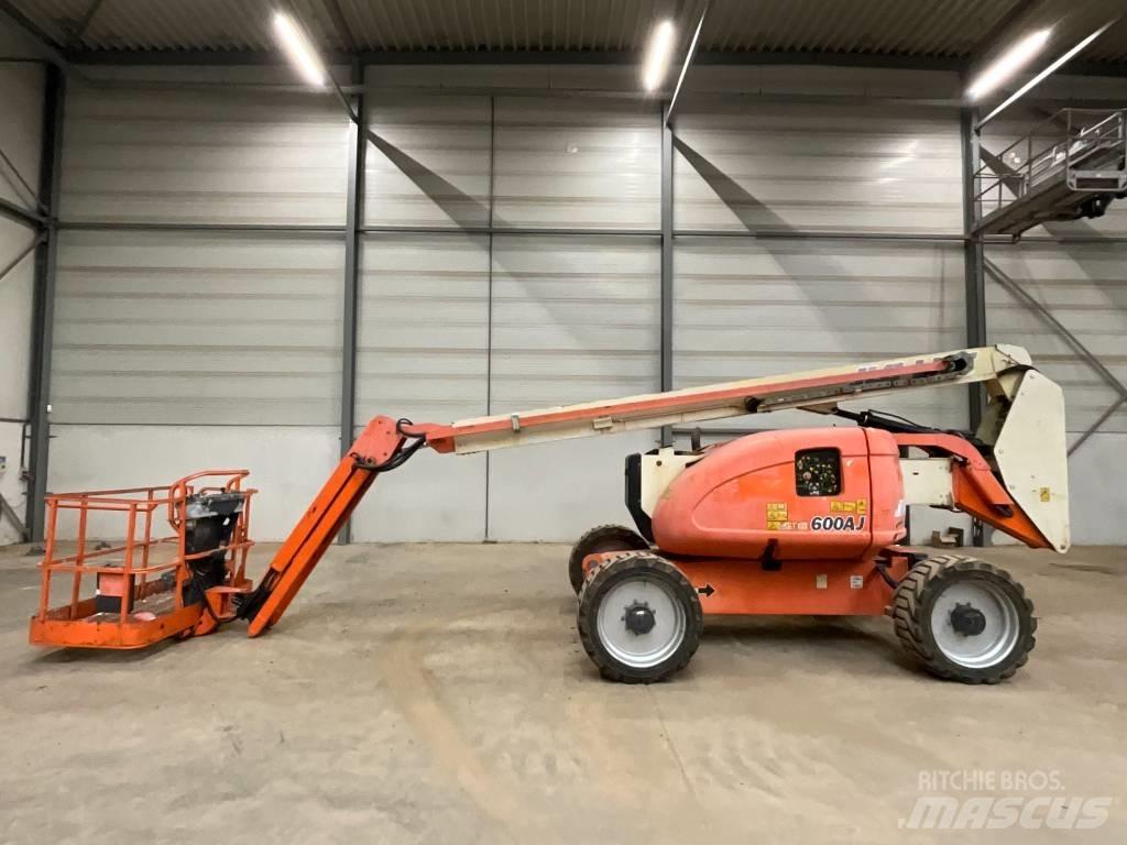 JLG 600 AJ 曲臂高空作業車