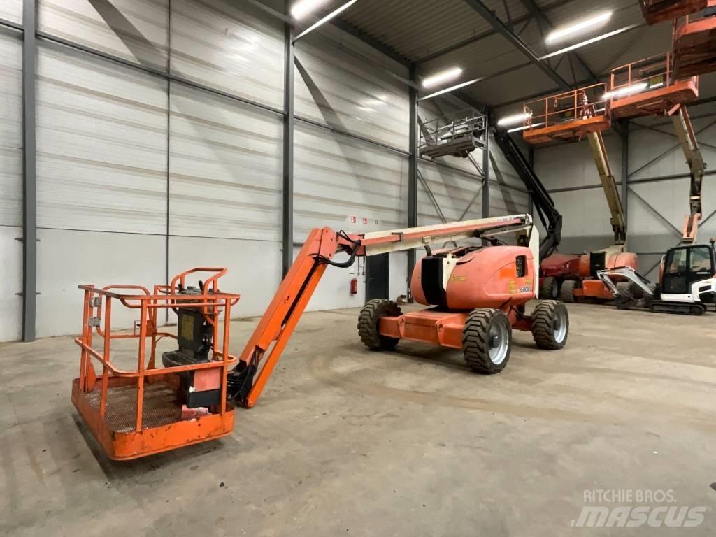 JLG 600 AJ 曲臂高空作業車
