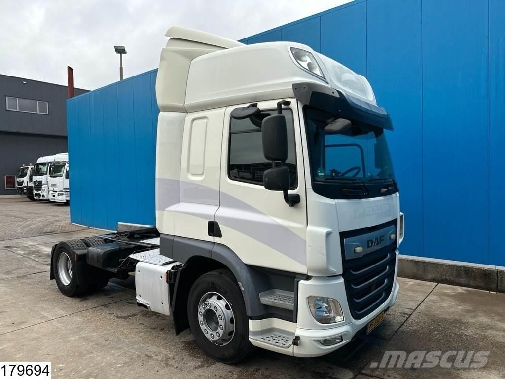 DAF CF 410 EURO 6 曳引機組件