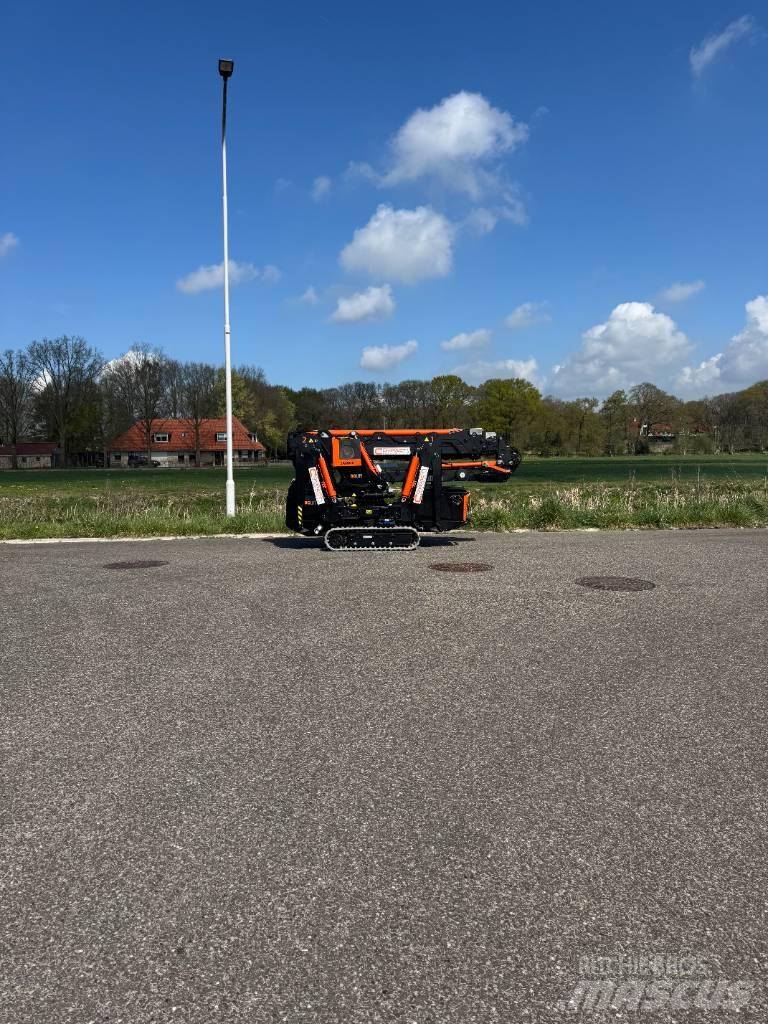 BG Lift M 250 小型起重機