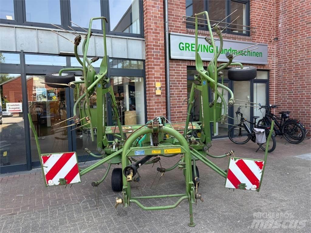 Krone KW 5,50 耙與翻草機