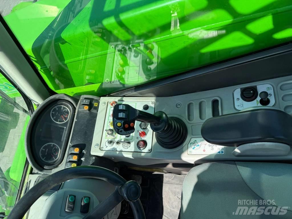 Merlo P 32.6 Top 農業用伸縮臂裝載機
