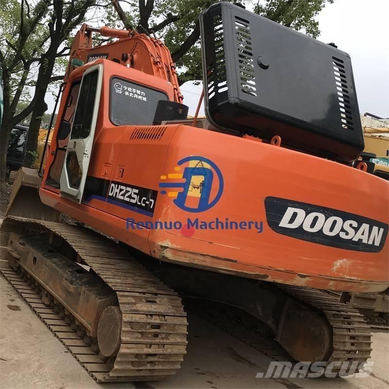 Doosan DH225LC-7 履帶式 挖土機/掘鑿機/挖掘機