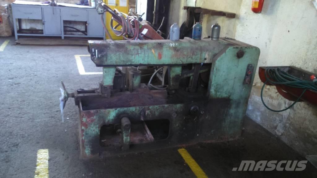  Rámová pila PR 30 其他物料運輸工具