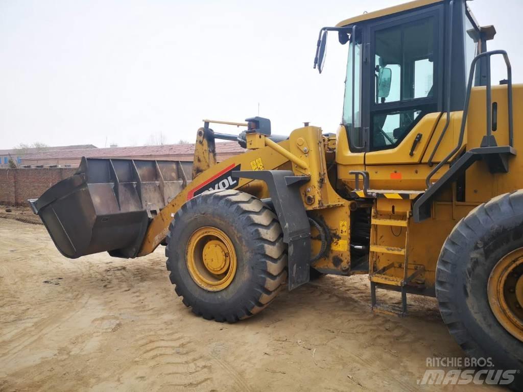 LOVOL FL956H 反鏟裝載機