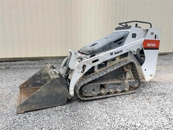 Bobcat MT85 滑移轉向裝載機