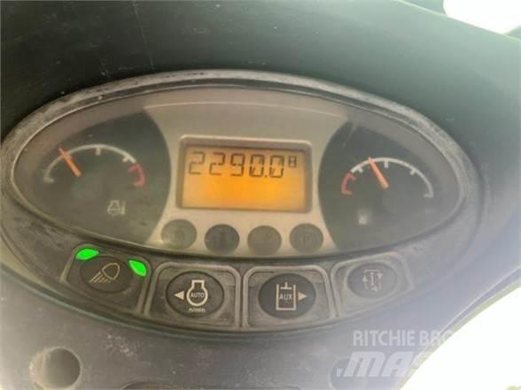 Bobcat S510 滑移轉向裝載機