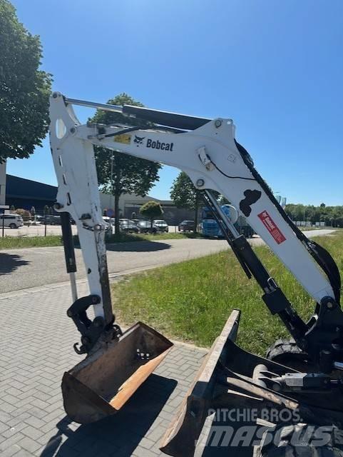 Bobcat E 55 小型挖土機/掘鑿機<7t(小型挖掘機)