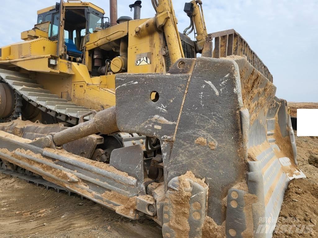 CAT D11N 履帶推土機