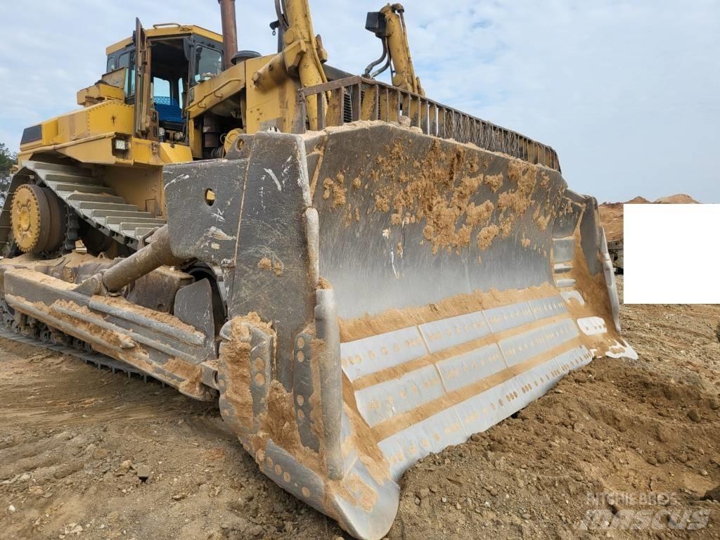 CAT D11N 履帶推土機