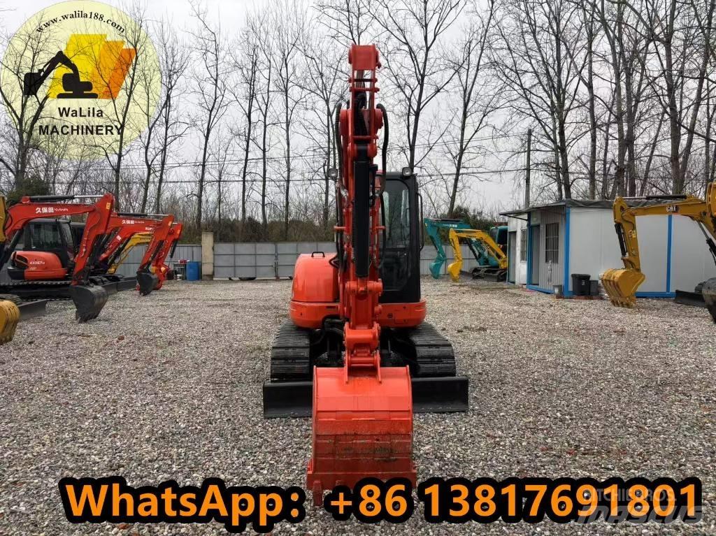 Kubota U 55 小型挖土機/掘鑿機<7t(小型挖掘機)