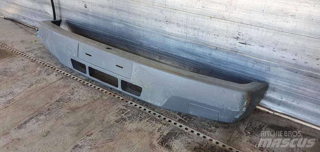 Mercedes-Benz Vario 駕駛室與內部