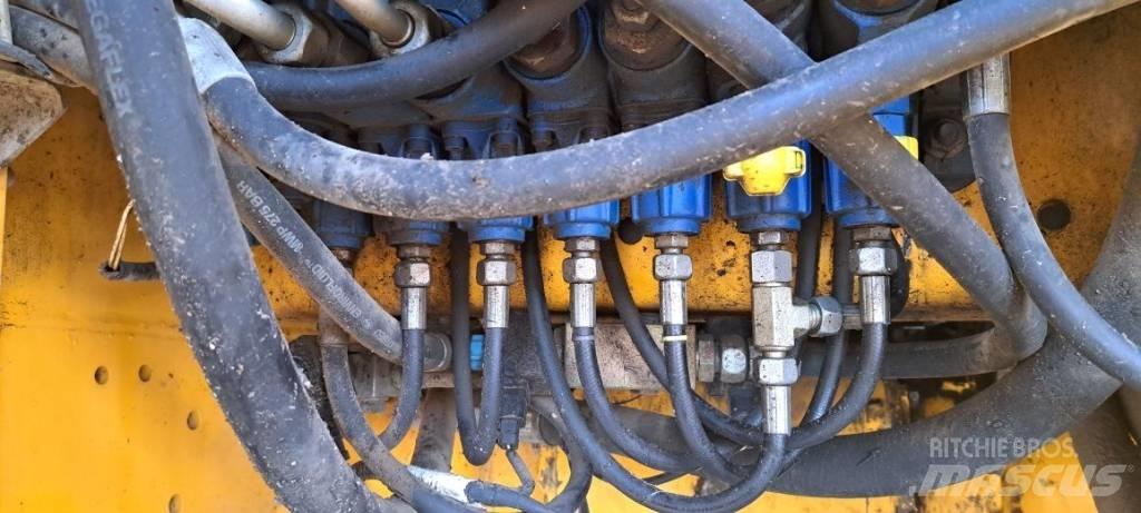 JCB 3 CX 反鏟裝載機